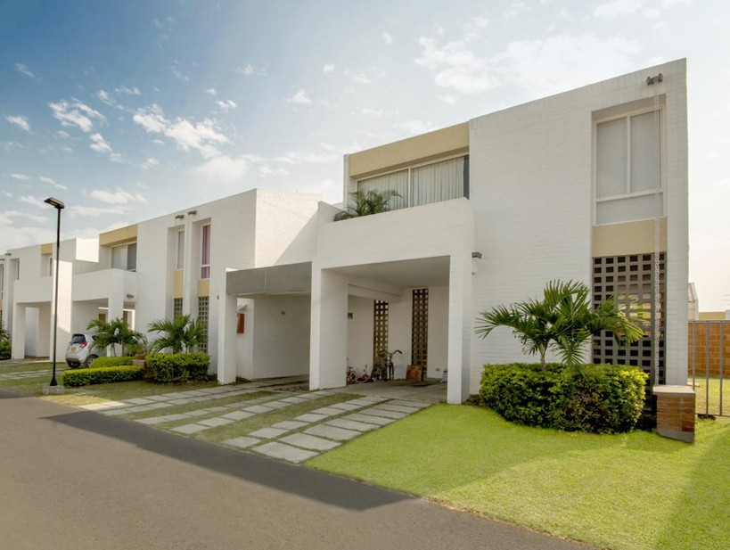 VIVIENDAS EN EL CASTILLO